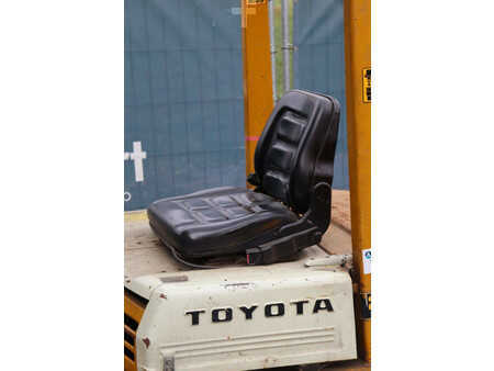 Diesel truck - Toyota 3FD25 (21)