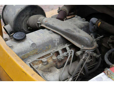 Diesel truck - Toyota 3FD25 (34)