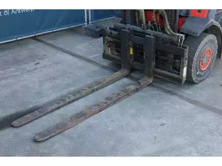 Treibgasstapler 2005  Linde H20T (11)