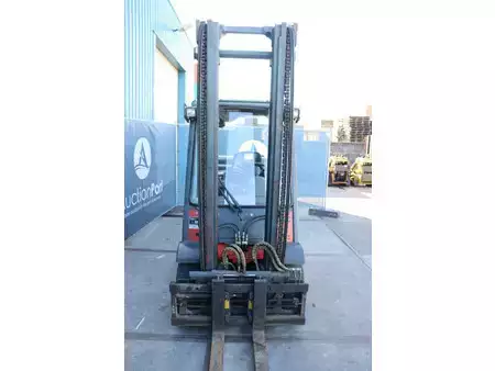 Treibgasstapler 2005  Linde H20T (8)