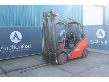 Treibgasstapler 2005  Linde H20T (9)