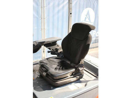 Chariots électriques à 4 roues 2018  Toyota 8FBE16T (25)