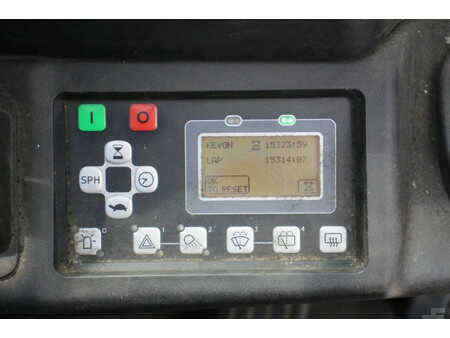 Chariots électriques à 4 roues 2018  Toyota 8FBE16T (27)