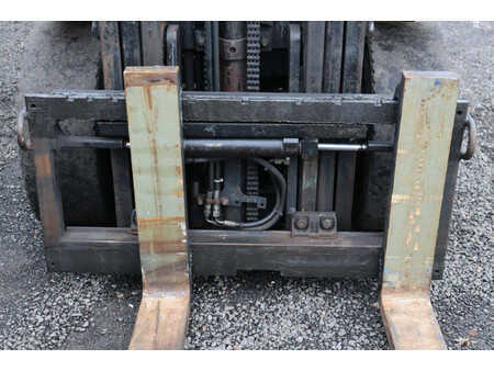 Dieseltrukki 2003  Hyster H3.00XM (12)