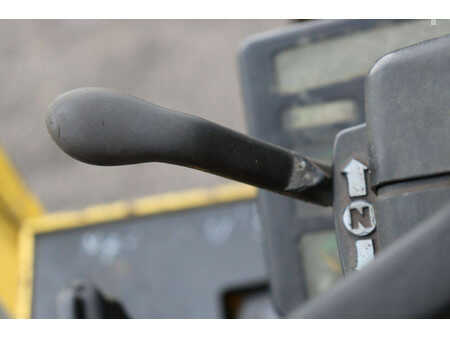 Dieseltrukki 2003  Hyster H3.00XM (27)