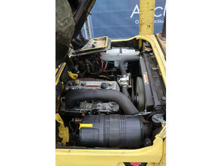 Dieseltrukki 2003  Hyster H3.00XM (34)