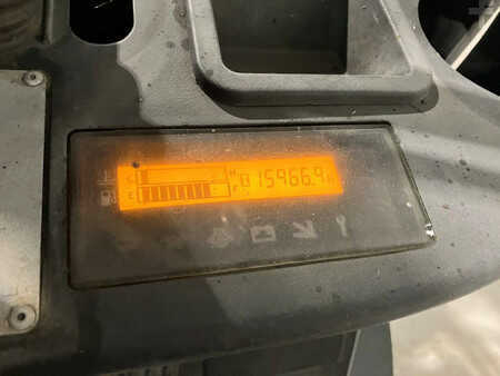 Carretilla elevadora diésel 2011  Toyota 02-8FDF18 (11)