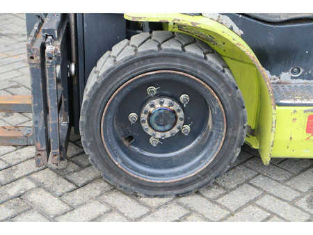 LPG heftrucks 2019  Clark S30L (14)