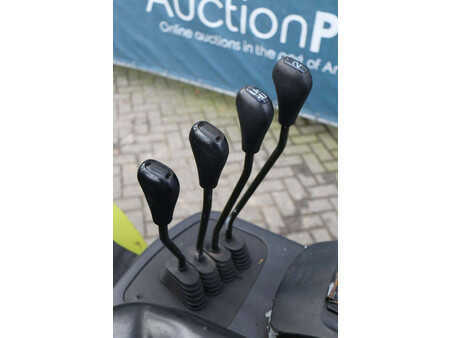 LPG heftrucks 2019  Clark S30L (32)