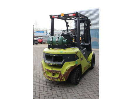LPG heftrucks 2019  Clark S30L (6)