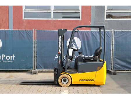 4-wiel elektrische heftrucks 2015  Jungheinrich EFG115 (2)
