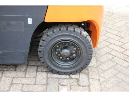 Chariots élévateurs GPL 2018  Doosan G20GP (15)