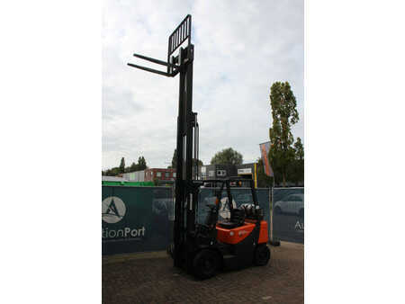 Chariots élévateurs GPL 2018  Doosan G20GP (30)