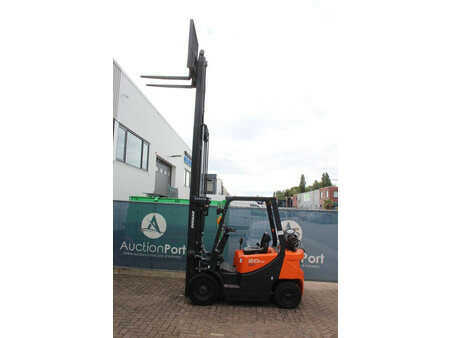 Chariots élévateurs GPL 2018  Doosan G20GP (31)