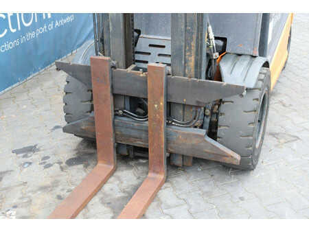 Carrelli elettrici 4 ruote 1998  Still R60-40 (11)