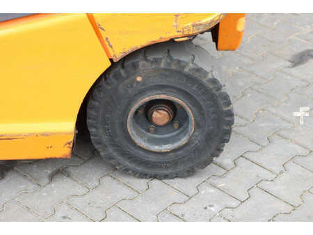 Carrelli elettrici 4 ruote 1998  Still R60-40 (15)