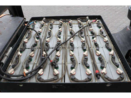 Carrelli elettrici 4 ruote 1998  Still R60-40 (18)