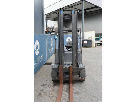 Carrelli elettrici 4 ruote 1998  Still R60-40 (7)
