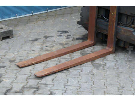 Carrelli elettrici 4 ruote 1998  Still R60-40 (9)