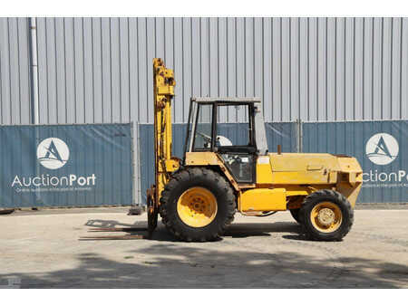 Terrængående truck - JCB 926 (2)