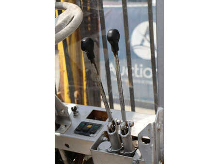 Terrængående truck - JCB 926 (32)