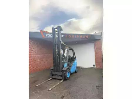 LPG Forklifts 2009  Linde H25T (1)