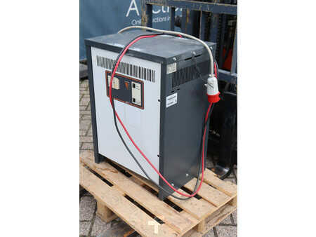 Sähkö - 4 pyör 2009  Heli CPD15 (12)