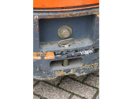 Sähkö - 4 pyör 2009  Heli CPD15 (22)