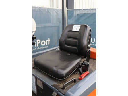 Sähkö - 4 pyör 2009  Heli CPD15 (25)