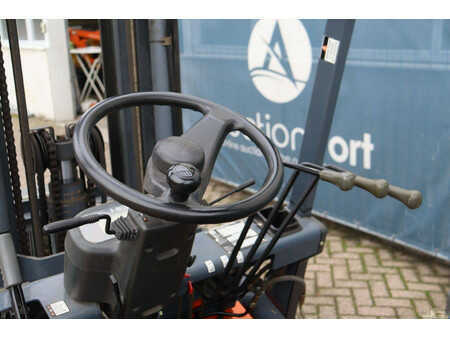 Sähkö - 4 pyör 2009  Heli CPD15 (26)