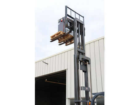 Sähkö - 4 pyör 2009  Heli CPD15 (38)