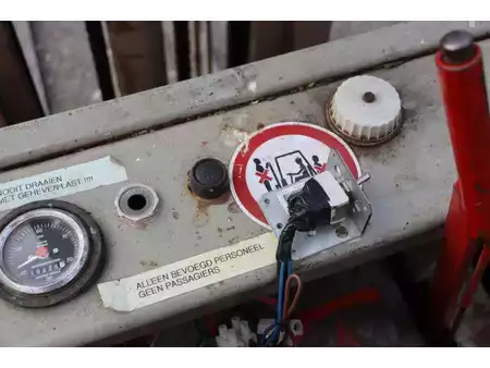 Dízel targoncák - Linde  (24)