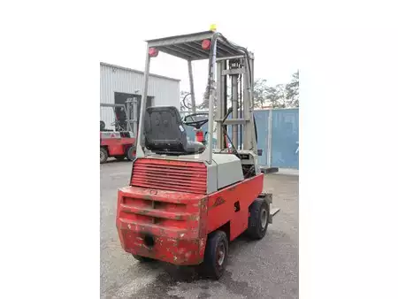 Dízel targoncák - Linde  (6)