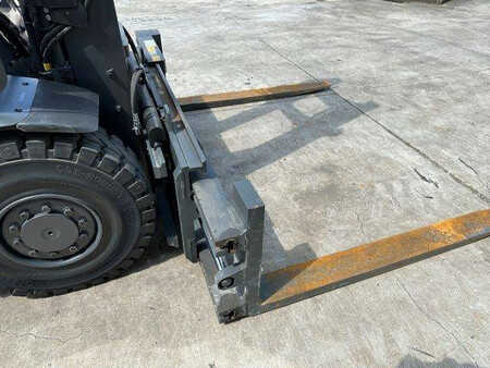 Diesel heftrucks 2023  Linde H50D (17)
