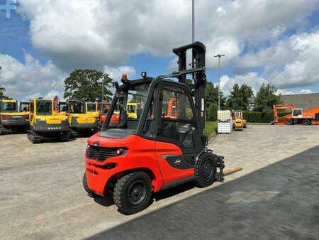 Diesel heftrucks 2023  Linde H50D (4)