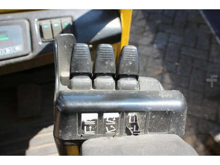 Eléctrico - 4 rodas 2007  Hyster J1.60XMT (640) (25)