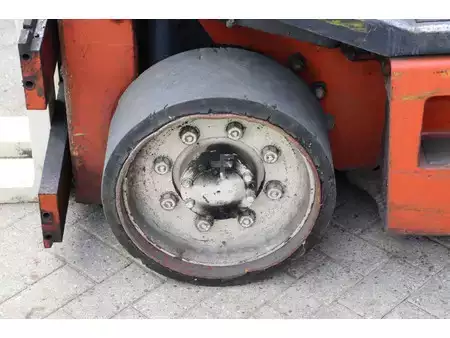 LPG VZV 1995  Nissan KCUGH02F350 (15)