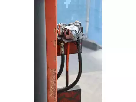 LPG VZV 1995  Nissan KCUGH02F350 (40)