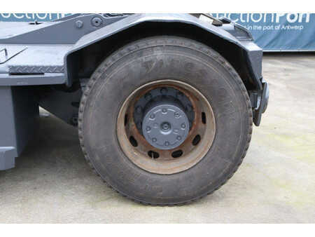 Terminaltraktor 2007  Terberg RT222 (13)