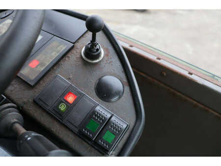 Terminaltraktor 2007  Terberg RT222 (27)