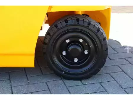 El Truck - 4-hjul 2025  Jungheinrich EFG 316k (17)