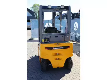 El Truck - 4-hjul 2025  Jungheinrich EFG 316k (18)