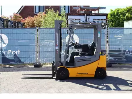 El Truck - 4-hjul 2025  Jungheinrich EFG 316k (2)