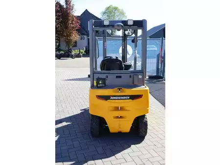 El Truck - 4-hjul 2025  Jungheinrich EFG 316k (5)