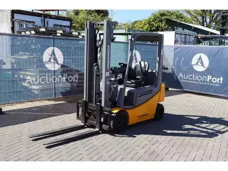 El Truck - 4-hjul 2025  Jungheinrich EFG 316k (9)