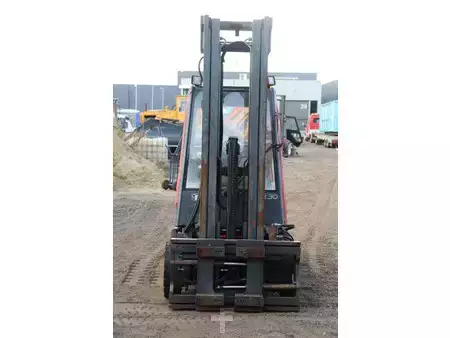 Electric - 4 wheels 2000  Linde E30-02 (8)