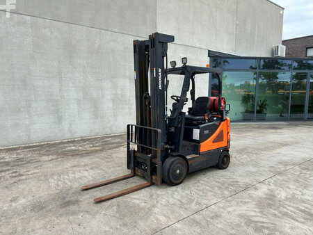 Nestekaasutrukki 2017  Doosan GC20E-5 (1)