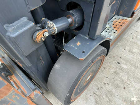 Nestekaasutrukki 2017  Doosan GC20E-5 (12)