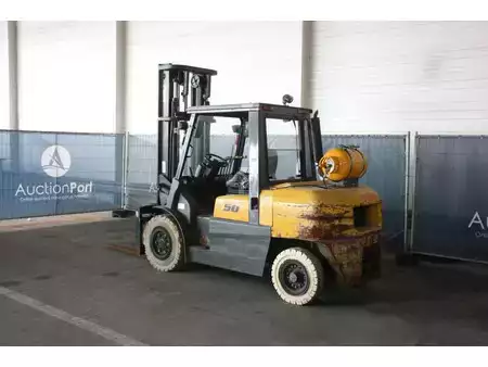Carrelli elevatori GPL 2013  TCM FG50T9 (3)