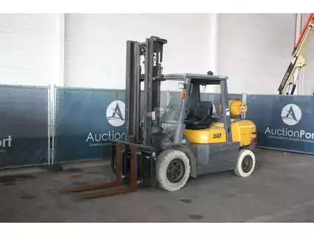 Carrelli elevatori GPL 2013  TCM FG50T9 (8)